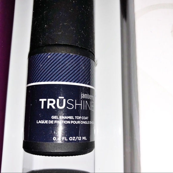 Jamberry Tru Shine Gel Nail Kit - Picture 9 of 11
